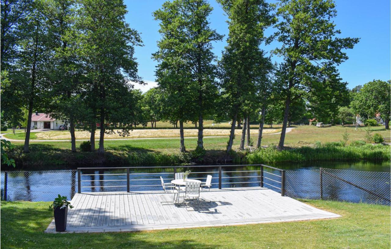Beautiful Apartment In Lagan With House Sea View Exterior foto